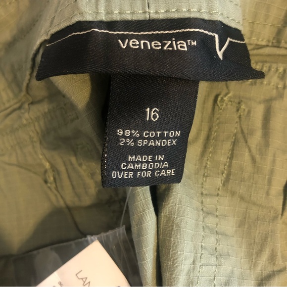 NWT Lane Bryant Cotton Sage Capris- Size 16 - Picture 10 of 11